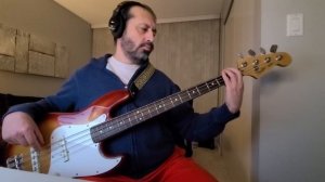 Браво - Стильный оранжевый галстук. Bass cover.