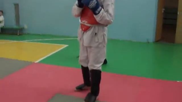 12 Лущинская А. (син) - Пережогин Н. (кр) Перед поединком.MP4 смотреть онлайн