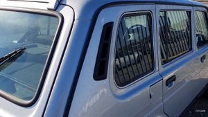 Решили купить длинную НИВА, "грузовик" в деревню. Niva Legend 5дв, багажник что надо и проедет везд