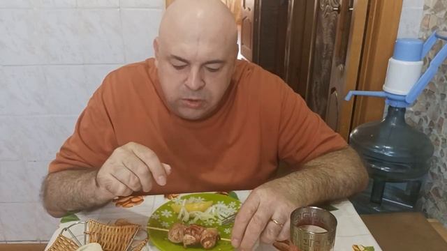 Мукбанг. Куриный шашлычок. О спорте и о всяком. смотреть онлайн