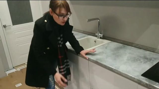 Кухня без ручек по индивидуальному проекту смотреть онлайн