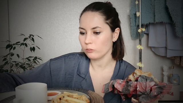 МУКБАНГ. KFC. ВЫ НИКОГДА НЕ БУДЕТЕ УВЕРЕНЫ В СЕБЕ ЕСЛИ… смотреть онлайн