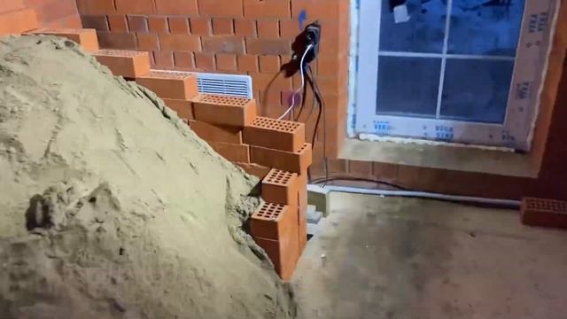 28.11.22. Одна из «прелестей» зимней стройки. смотреть онлайн