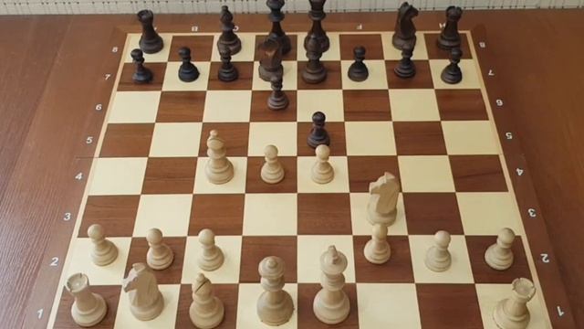 Ловушки за белых в начале партии. Как быстро выиграть в шахматы. Шахматные ловушки