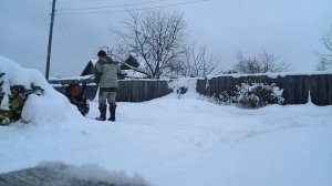 Уборка снега мотоблоком ОКА с отвалом.