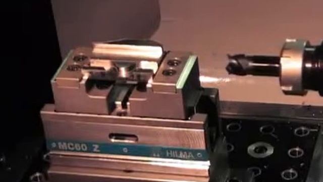 HILMA Пример применения тисков для 5 координатной обработки смотреть онлайн