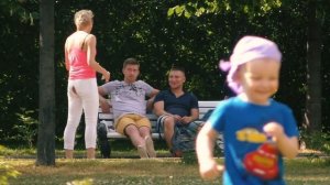 ГРЯЗНАЯ ПОПКА ДЕВУШКИ / ПРАНК (реакция людей на подливу)