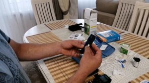 Эксперимент с глюкометром Сателлит и onetouch