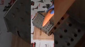 Вермишель паутинка с котлетами в подливе. ??