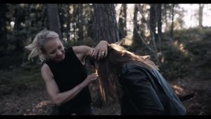 Girls fight scene