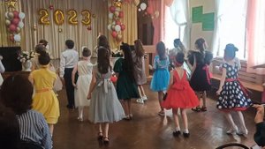 Выпускной начальной школы - 2023. Танец стиляг на песню "Буги-вуги". Казань, гимназия №17