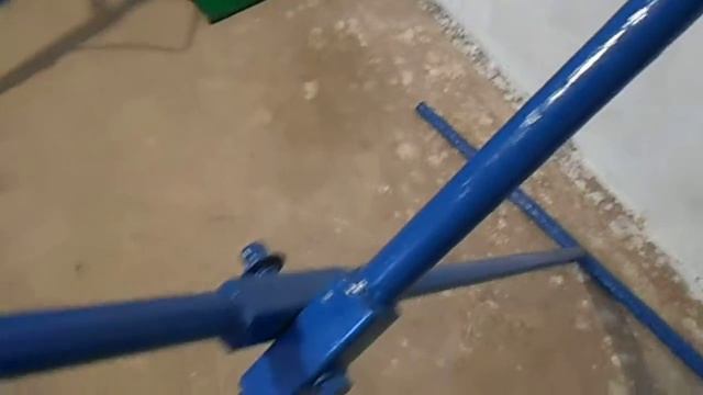 Стойка для покраски деталей своїми руками.