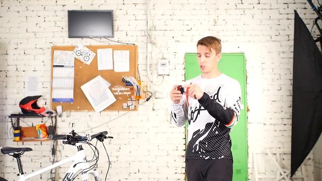 Фонарь задний JY-173T-1 смотреть онлайн