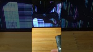 Разборка телевизора Xiaomi L32M5-AD с битой матрицей.