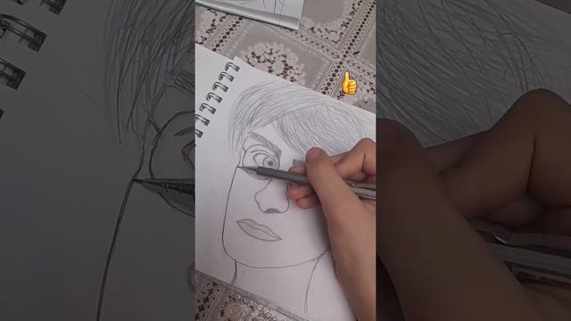 Решил рисовать портреты случайных людей. Оцените этот от 1 до 10?. смотреть онлайн