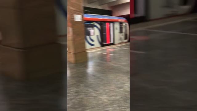 Перегон поезда Ока тип 760/761 на Калужской-Рижской линии в 2021 году. смотреть онлайн