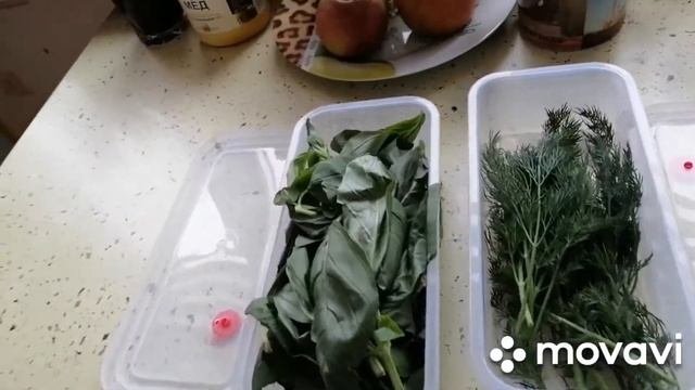 22. Полезные советы: как хранить зелень в холодильнике...