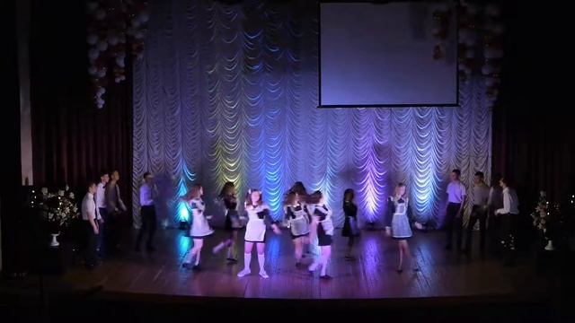 Выпускной (отрывок) съемка в 3 камеры. смотреть онлайн