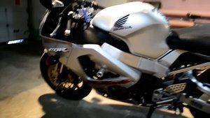 HONDA CBR 929 RR Fireblade 2001