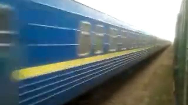 2ТЭ116-1169 с поездом Киев-Лисичанск смотреть онлайн