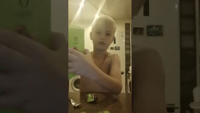 Пробую конфеты от Самби смотреть онлайн