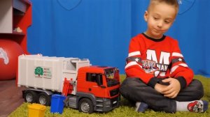 Как Поделить КРУТЫЕ Машины! Папа ОБМАНУЛ? Kids Play with New Toy Cars
