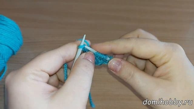 Набор петель спицами с толстым широким краем