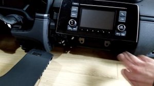 Снимаем потолок, панель (торпедо) для замены подушек безопасности Honda CR-V 2017-19