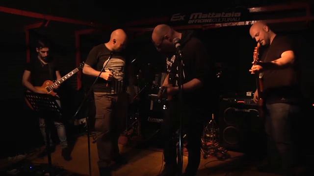 MATTALLICA VOL 10 - MASTER OF PUPPETS Metallica смотреть онлайн