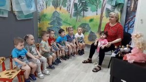 Музыкальное занятие с малышами -первая младшая группа