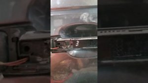 Как снять наружную ручку двери Audi a4 b9 ауди а4 б9 2016?