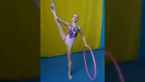 Я в художественной гимнастике!