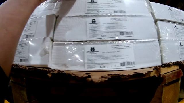 Возвращаем просроченный товар на оптовую базу Светофор смотреть онлайн