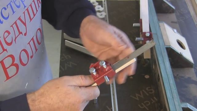 Прижимы для фрезера. Clamps for router. смотреть онлайн