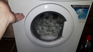 Стиральная машинка без остановки набирает воду и сливает. Ошибка OE. Решил проблему 2 литрами воды.