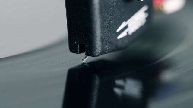 Jean Michel Jarre --- EQUINOXE part 4 [vinyl] смотреть онлайн