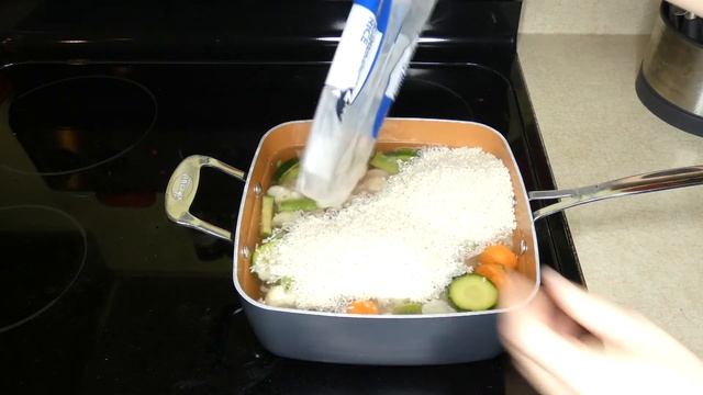 Chicken and Rice Recipe for Dogs with Sensitive Stomach смотреть онлайн