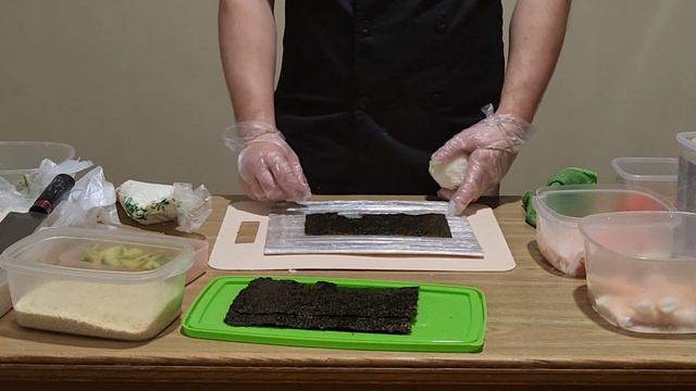 Роллы как в ресторане. Рассказываю и показываю как это сделать.