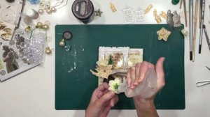 Christmas in Gold - mixed media canvas video tutorial