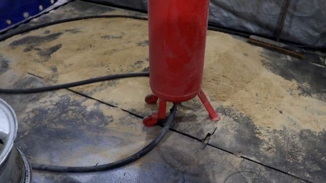 Гараж для пескоструя за 300 уе (Часть 4) Первые испытания смотреть онлайн