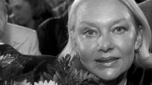 Прощайте, незабываемая Людмила Савельева: Ушла звезда сцены, оставив пустоту в сердцах