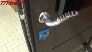 Обзор входных дверей со склада в ДНР. Гарда царга кипарис входная дверь