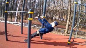 Как научиться подтягиваться на турнике