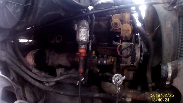 Freightliner / Замена прокладок / Что с прокладками? / Сервис не поменял прокладки?