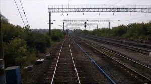 Прибытие поезда Самара - Петербург в Арзамас и сцепление поезда