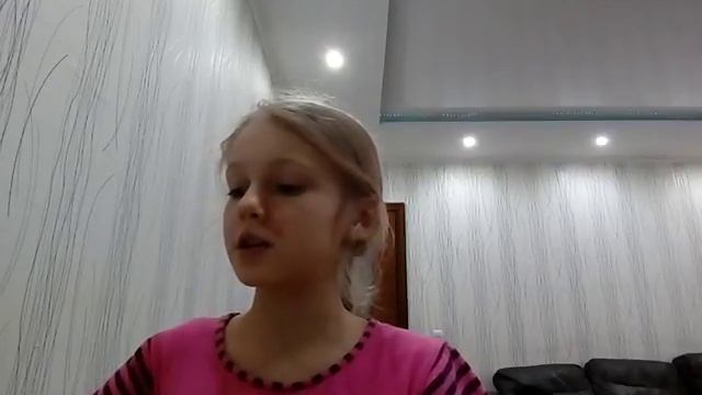 Я играю на синтезаторе ёлачка смотреть онлайн