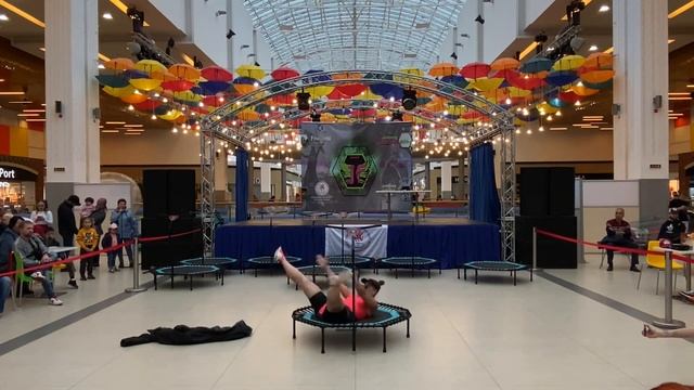 Jumping SOLO 18+, Уварова Анна с номером «Этим летом», г.Белоярский смотреть онлайн