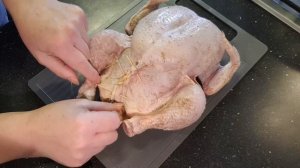 Курица в карамельной глазури фаршированная рисом с курагой и черносливом