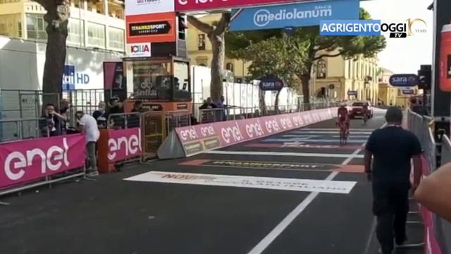 Giro d'Italia, Ulissi vince la tappa di Agrigento