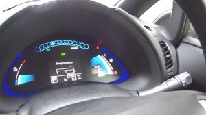 Сколько может проехать Nissan Leaf Aze0 по трассе.